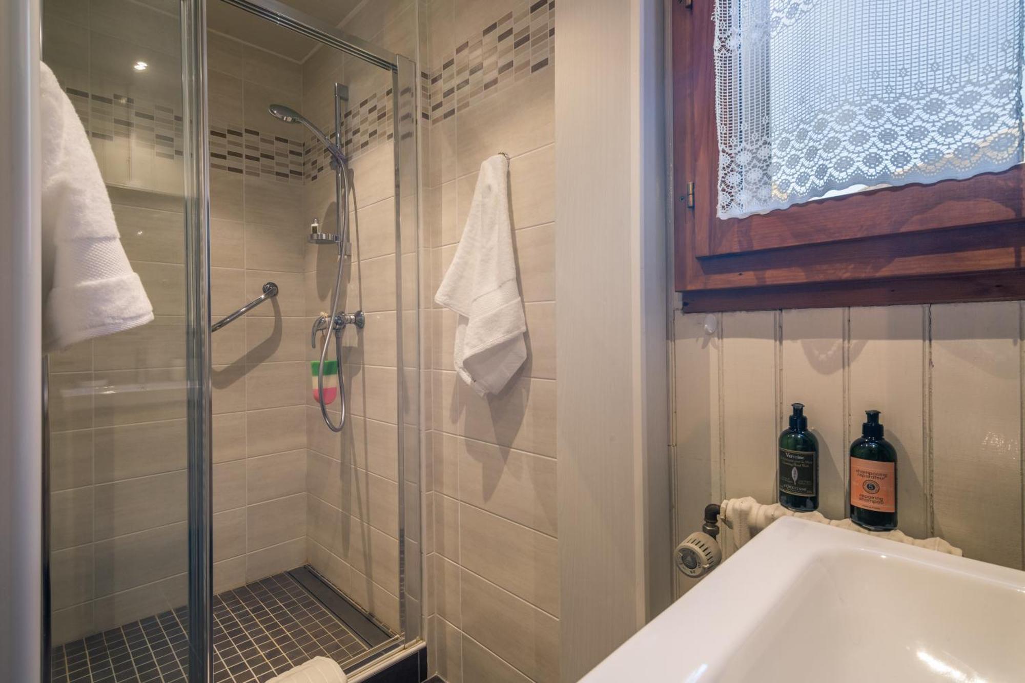Montblanc Alpine Ski & Sauna Retreat - Happy Rentals Chamonix Luaran gambar